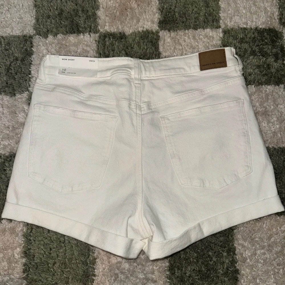 American Eagle Outfitters White Cuffed Denim Shorts - Picture 5 of 7